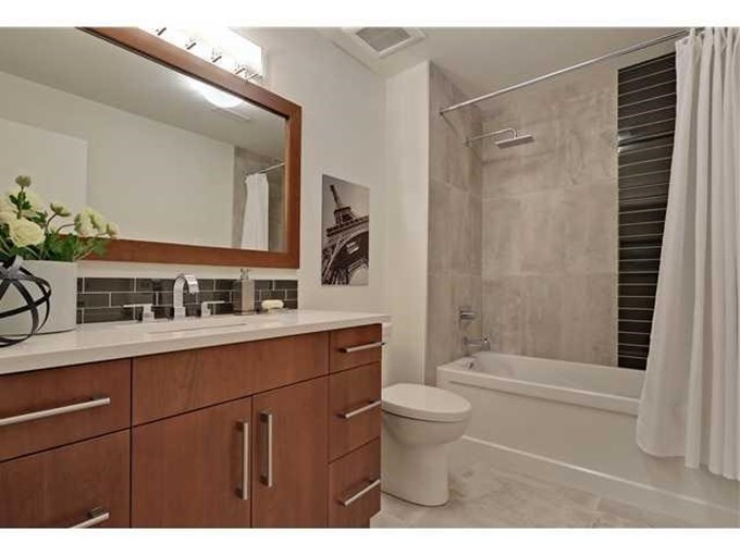 Glass Tiles SALE on Element Tile Bliss Element Glass Tile